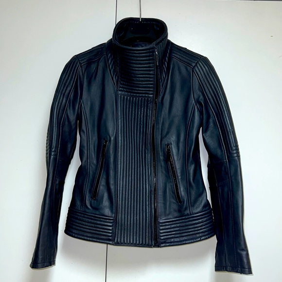 Vince Camuto Jackets & Blazers - VINCE CAMUTO LEATHER JACKET IN BLACK